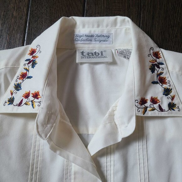 Vintage Tabi International - Women's Button Down Shirt with embroidery - Picture 5 of 8